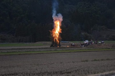 鬼火焚き～竹筒で燗つけ～