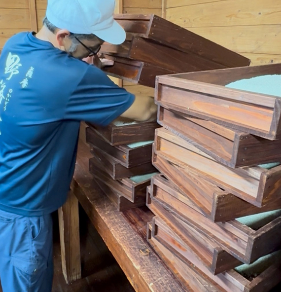 手造り麹を造る様子