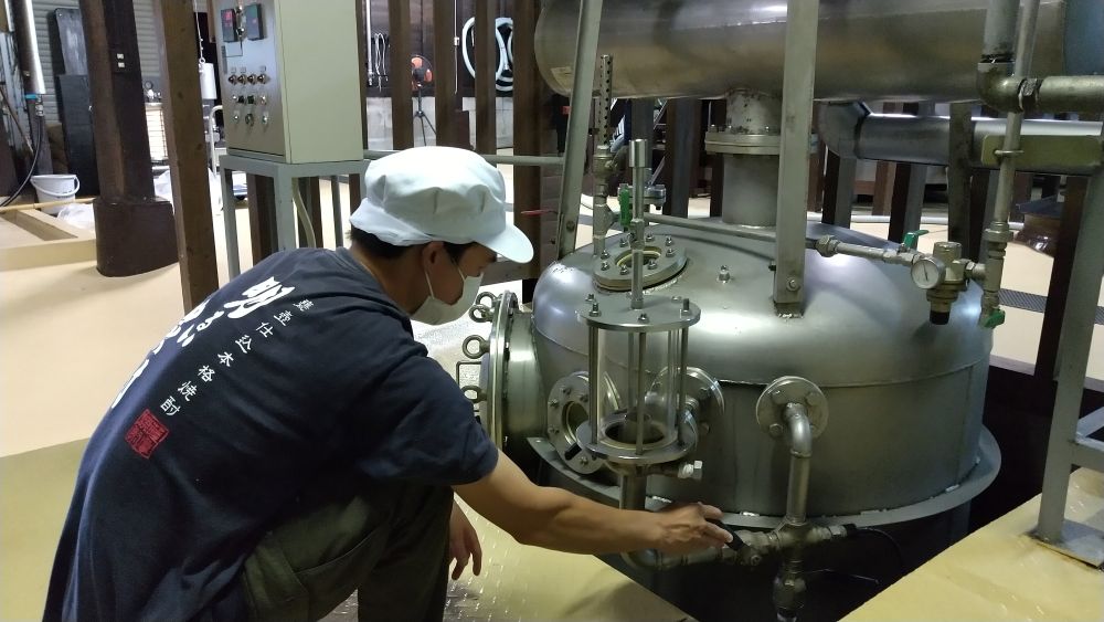 焼酎　蒸留の様子